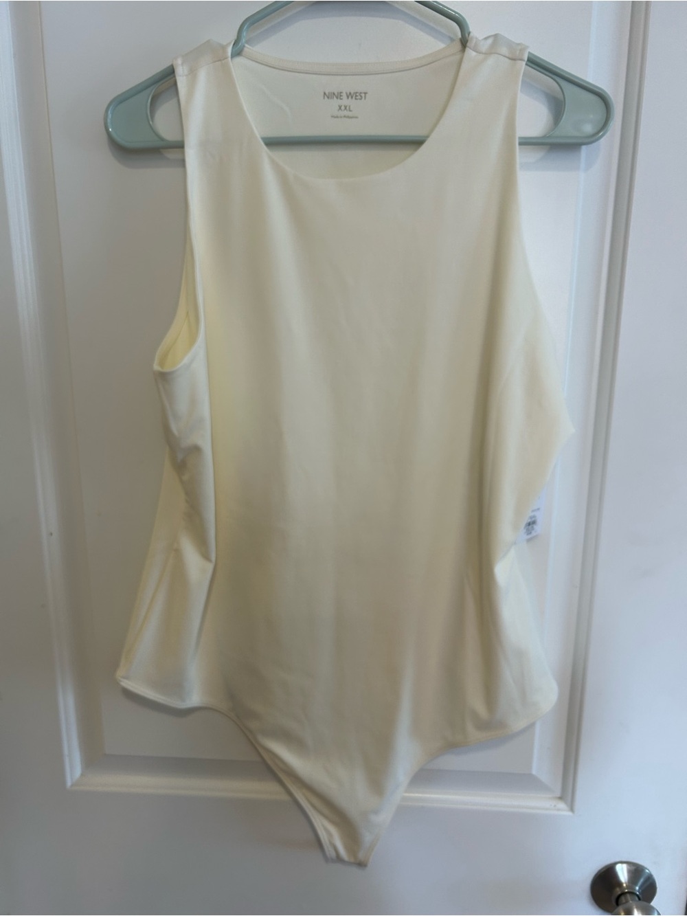 Nine West Ivory Sleeveless Bodysuit
